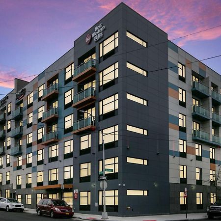 Best Western Plus Executive Residency Bronx Нью-Йорк Экстерьер фото