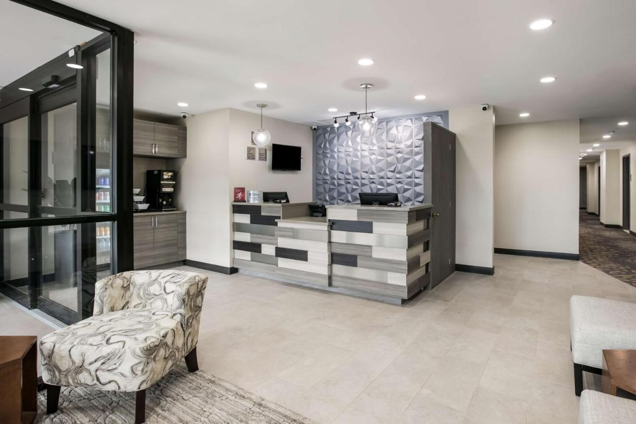 Best Western Plus Executive Residency Bronx Нью-Йорк Экстерьер фото
