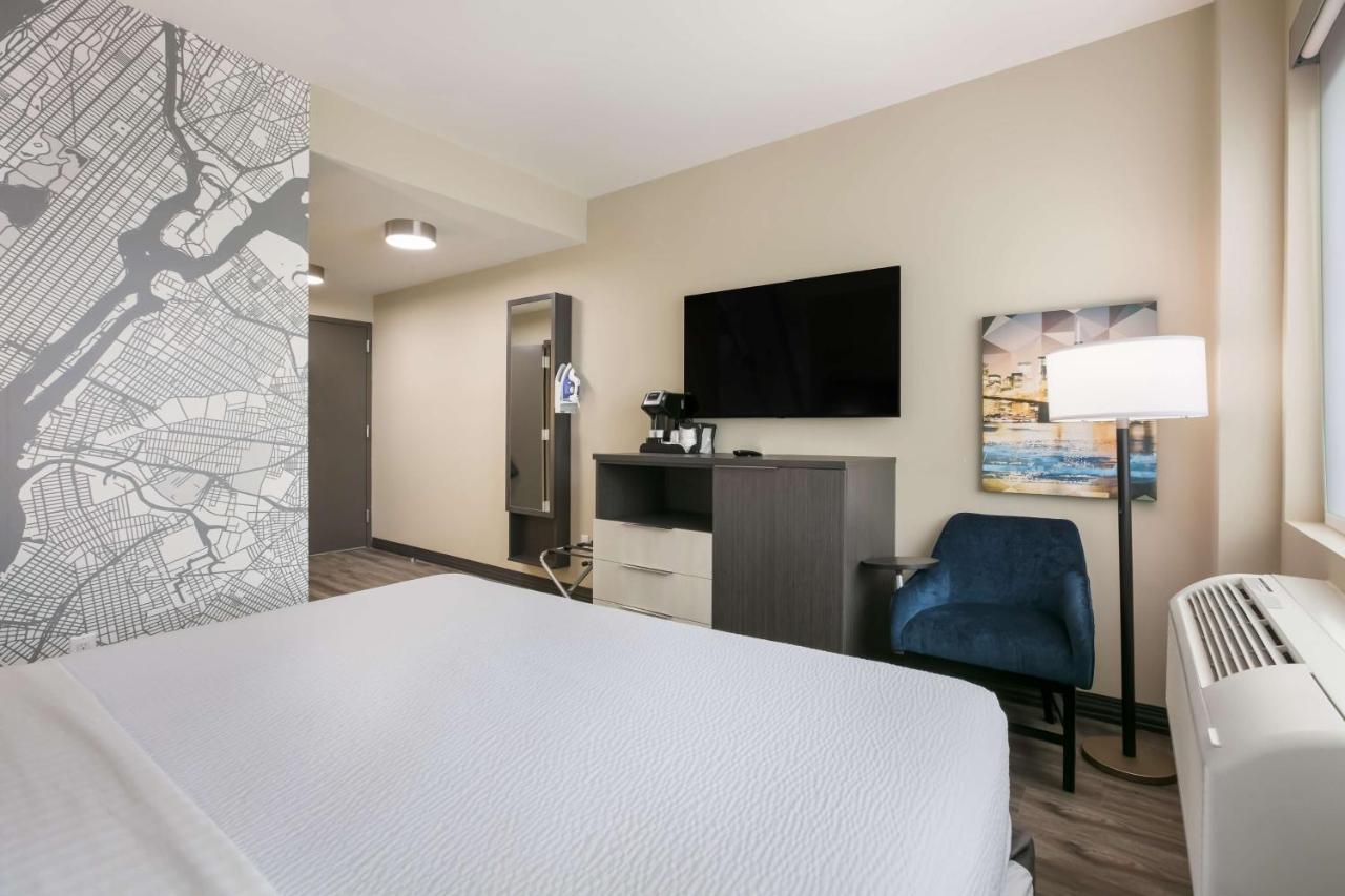 Best Western Plus Executive Residency Bronx Нью-Йорк Экстерьер фото